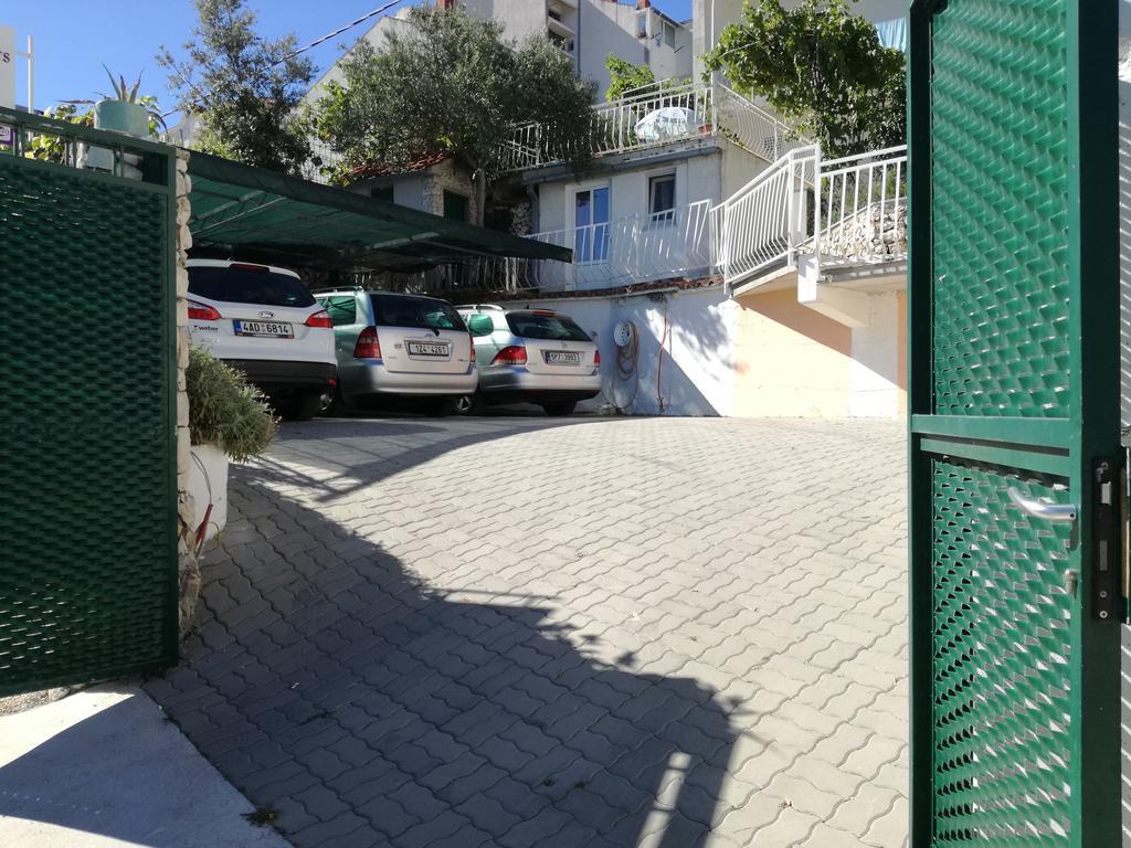 Apartments Dragan Trogir Exteriör bild